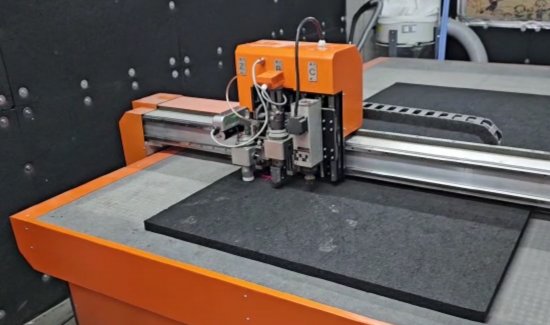 Individually made milling machine